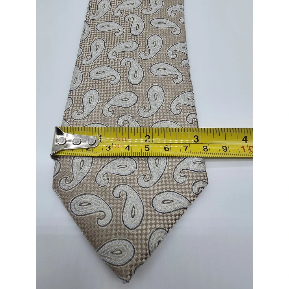 Haggar Tan Blue Paisley Pattern Polyester Men's Tie Necktie 58